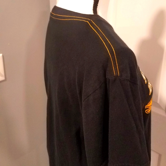 VINTAGE FIT, OLD NAVY GRAPHIC TSHIRT. SIZE L - Picture 4 of 6